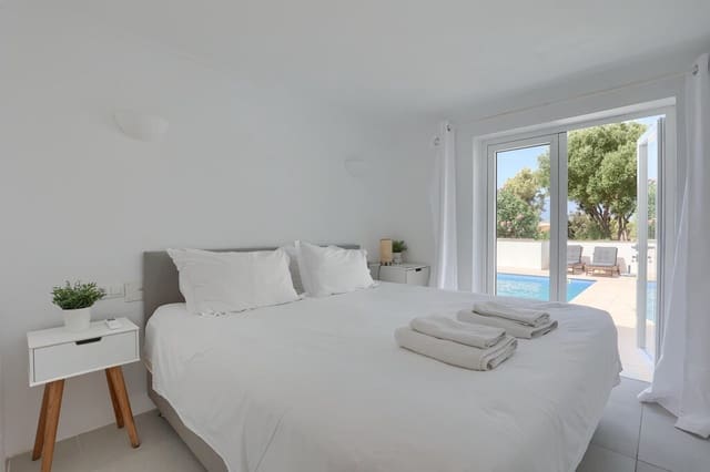 3 soveværelse Villa til salg i Mal Pas-Bon Aire, Alcúdia med swimmingpool - € 975.000 (Ref: 10061426)