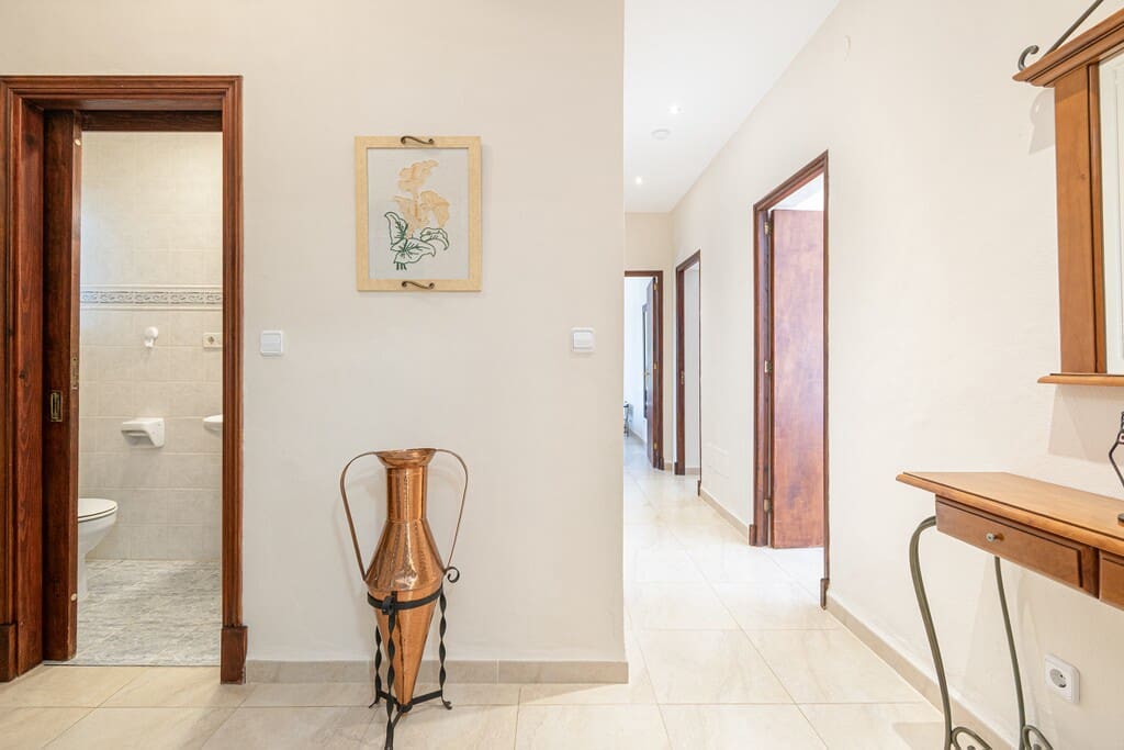3 slaapkamer Villa te koop in Cala Murada met zwembad garage - € 915.000 (Ref: 10061428)
