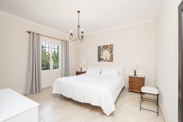 3 slaapkamer Villa te koop in Cala Murada, Manacor met zwembad garage - € 915.000 (Ref: 10061428)