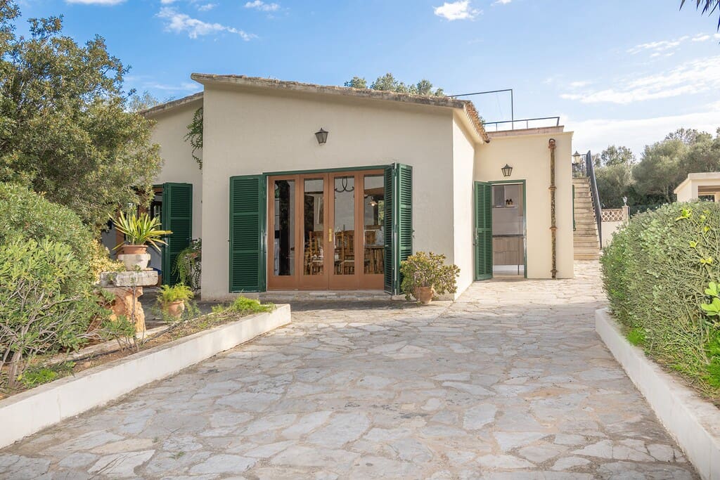 3 slaapkamer Villa te koop in Cala Murada met zwembad garage - € 915.000 (Ref: 10061428)