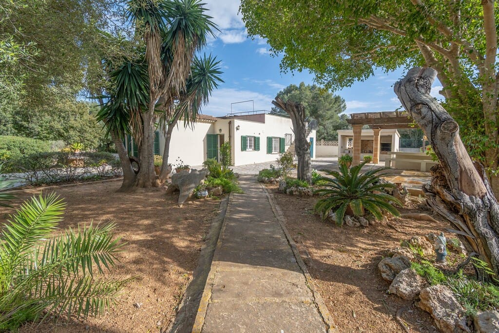 3 slaapkamer Villa te koop in Cala Murada met zwembad garage - € 915.000 (Ref: 10061428)