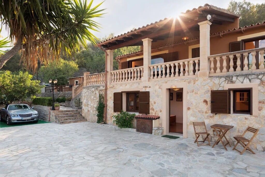 3 sypialnia Finka/Dom wiejski na sprzedaż w Alaro z garażem - 1 800 000 € (Ref: 10061429)