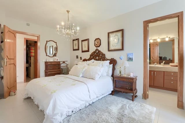 3 quarto Casa em Banda para venda em Marratxí com piscina garagem - 750 000 € (Ref: 10061430)