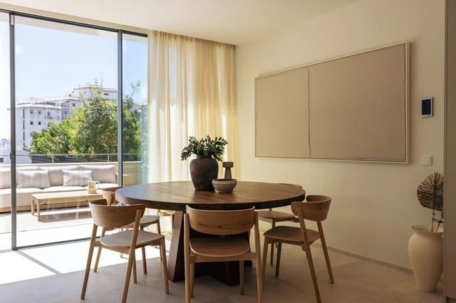 3 soverom Leilighet til salgs i Cala Mayor, Palma de Mallorca med svømmebasseng garasje - € 2 150 000 (Ref: 10061431)