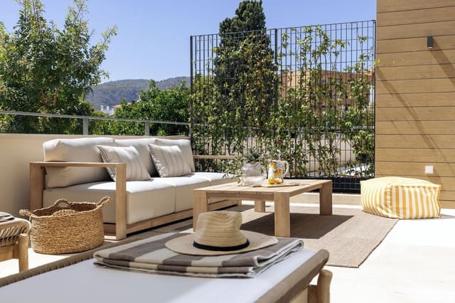 3 soverom Leilighet til salgs i Cala Mayor, Palma de Mallorca med svømmebasseng garasje - € 2 150 000 (Ref: 10061431)