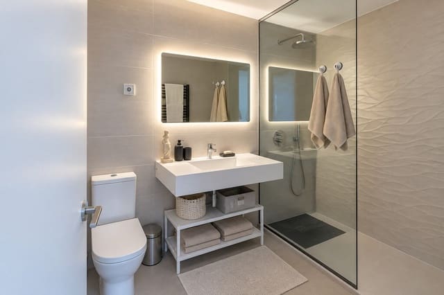 2 Zimmer Apartment zu verkaufen in Santa Ponsa, Calvià mit Pool Garage - 715.000 € (Ref: 10075463)