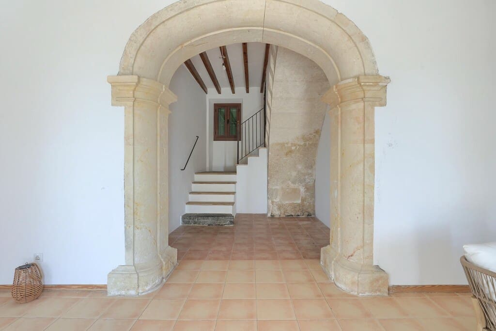7 Zimmer Haus zu verkaufen in Campanet mit Pool Garage - 1.520.000 € (Ref: 10094340)