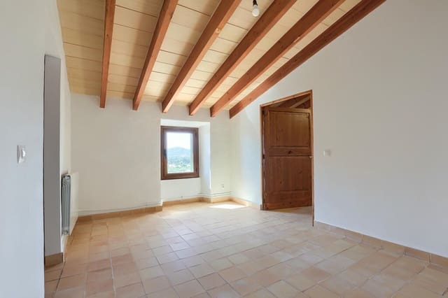 7 Zimmer Haus zu verkaufen in Campanet mit Pool Garage - 1.520.000 € (Ref: 10094340)