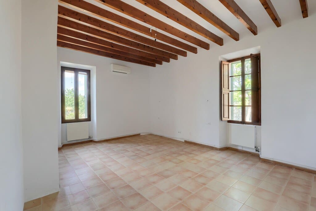 7 Zimmer Haus zu verkaufen in Campanet mit Pool Garage - 1.520.000 € (Ref: 10094340)