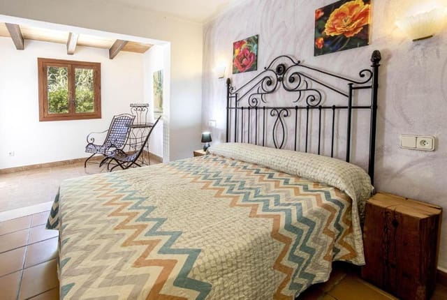 3 slaapkamer Finca/Landhuis te koop in Pollensa / Pollença met zwembad - € 745.000 (Ref: 10109083)