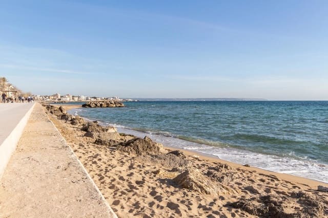 2 bedroom Villa for sale in Es Molinar / El Molinar, Palma de Mallorca with pool garage - € 2,655,000 (Ref: 10109084)