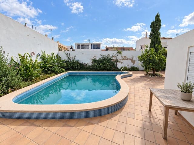 2 bedroom Villa for sale in Es Molinar / El Molinar, Palma de Mallorca with pool garage - € 2,655,000 (Ref: 10109084)