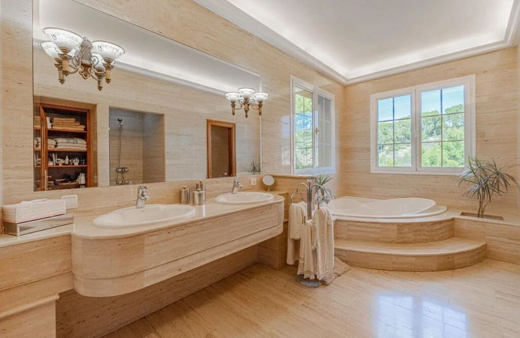 7 quarto Moradia para venda em Bendinat com piscina garagem - 4 400 000 € (Ref: 10135856)
