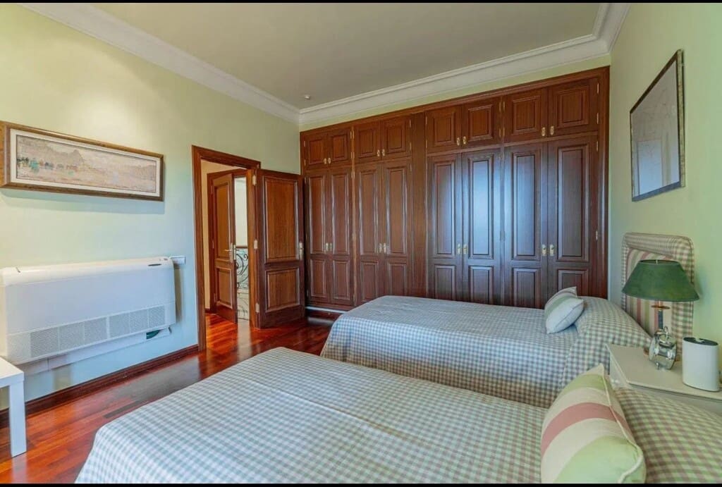 7 quarto Moradia para venda em Bendinat com piscina garagem - 4 400 000 € (Ref: 10135856)