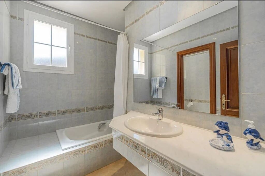 7 quarto Moradia para venda em Bendinat com piscina garagem - 4 400 000 € (Ref: 10135856)