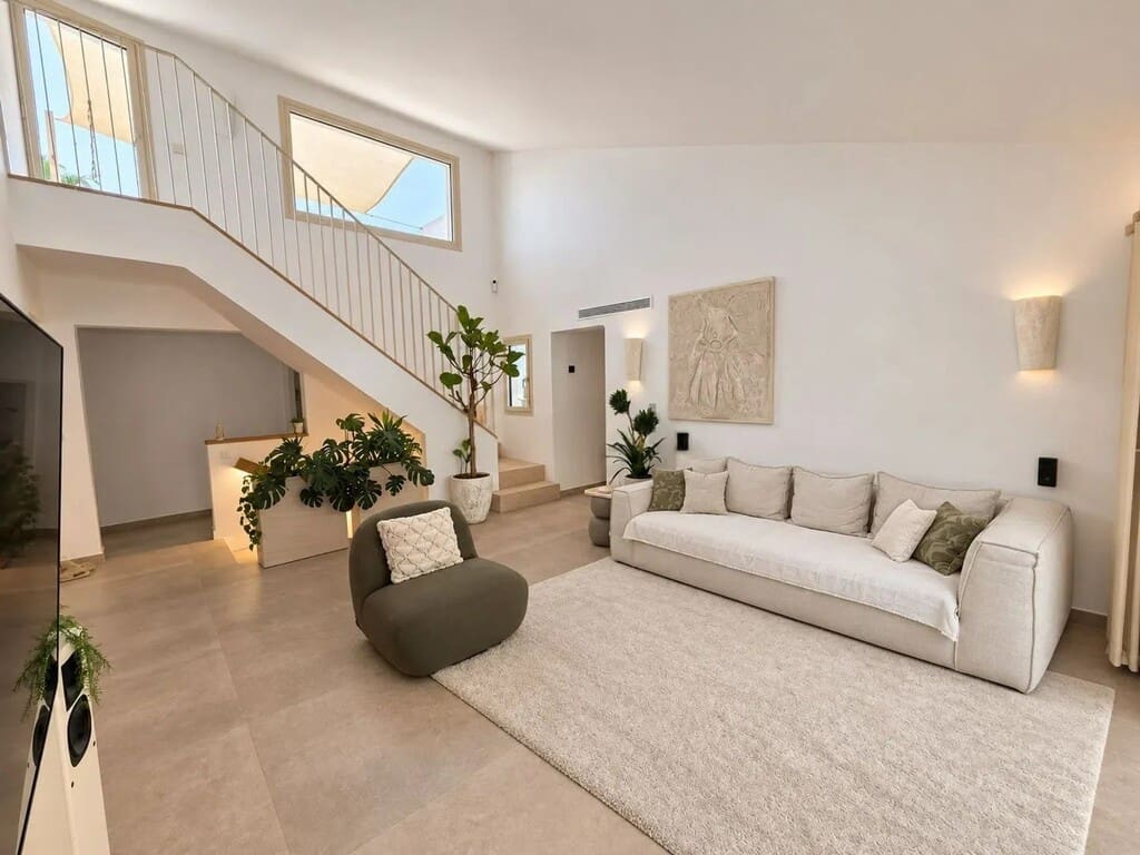 4 sypialnia Dom na sprzedaż w Bendinat z basenem garażem - 1 690 000 € (Ref: 10142110)