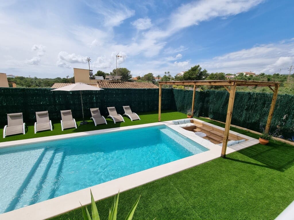 4 soverom Villa til salgs i Cala Murada med svømmebasseng garasje - € 995 000 (Ref: 10146414)
