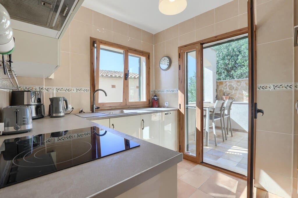 4 soverom Hus til salgs i Buger med garasje - € 455 000 (Ref: 10154869)
