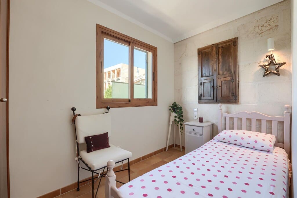 4 soverom Hus til salgs i Buger med garasje - € 455 000 (Ref: 10154869)