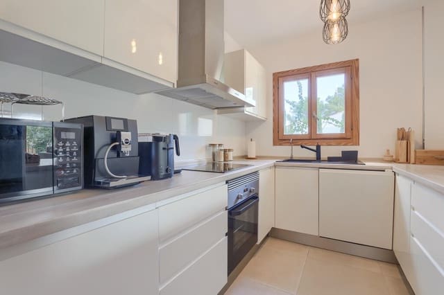 2 soveværelse Lejlighed til salg i Pollensa / Pollença med swimmingpool garage - € 730.000 (Ref: 10154870)