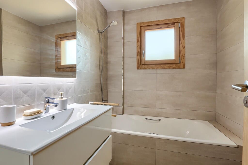 2 slaapkamer Appartement te koop in Pollensa / Pollenca met zwembad garage - € 730.000 (Ref: 10154870)