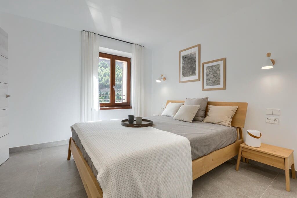 4 soveværelse Byhus til salg i Fornalutx med swimmingpool garage - € 1.550.000 (Ref: 10164786)
