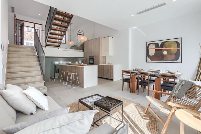 4 soveværelse Byhus til salg i Fornalutx med swimmingpool garage - € 1.550.000 (Ref: 10164786)