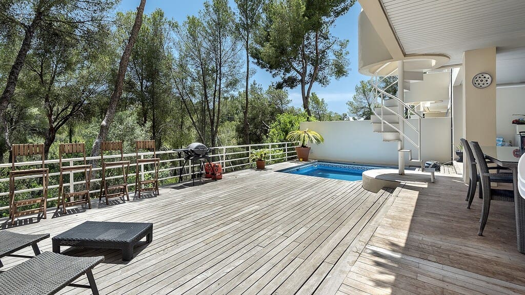 4 slaapkamer Appartement te koop in Bendinat met zwembad garage - € 1.695.000 (Ref: 10173319)