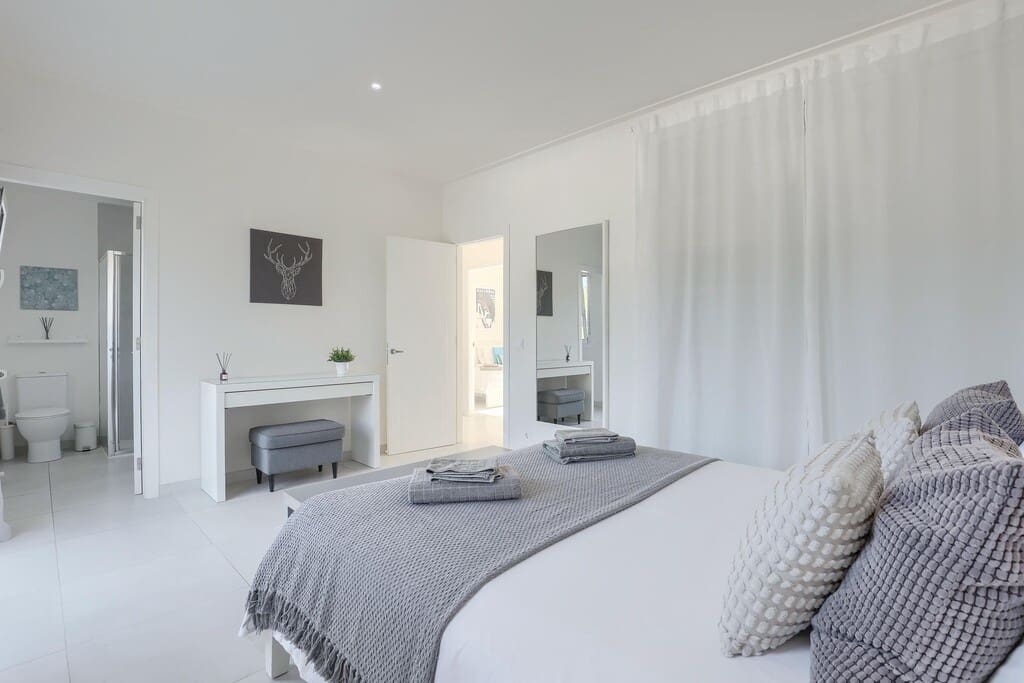5 slaapkamer Villa te koop in Pollensa / Pollenca met zwembad garage - € 1.500.000 (Ref: 10176852)