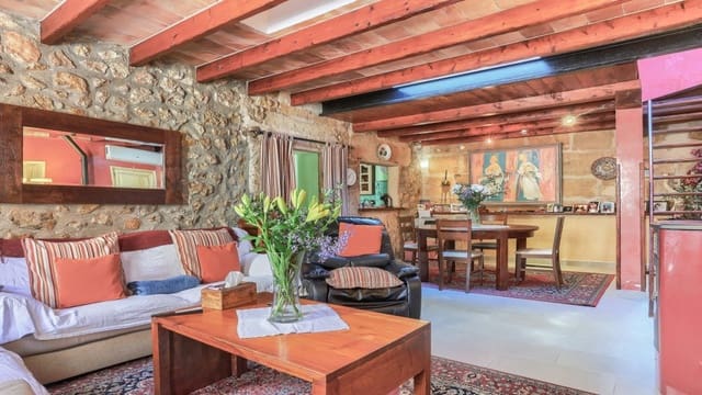 5 sovrum Hus till salu i Pollensa / Pollença med garage - 690 000 € (Ref: 9528525)