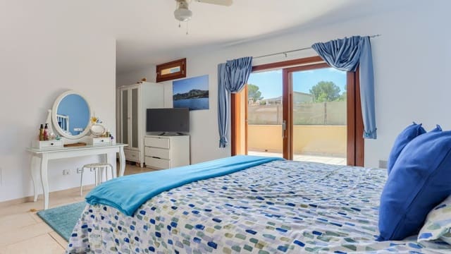 Chalet de 5 habitaciones en Mal Pas-Bon Aire, Alcúdia en venta con piscina garaje - 1.200.000 € (Ref: 9528527)