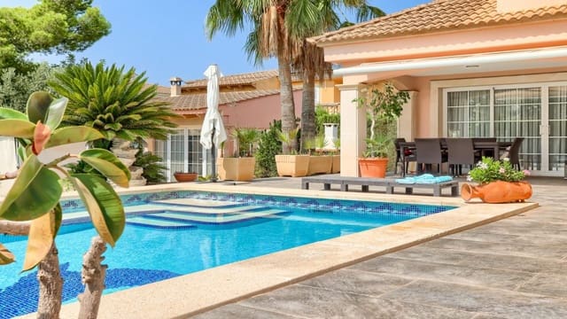 4 chambre Villa/Maison à vendre à Marratxí avec piscine - 1 590 000 € (Ref: 9528528)