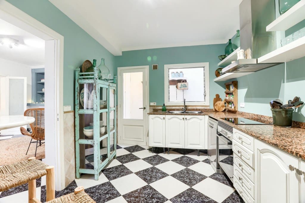 4 makuuhuone Omakotitalo myytävänä paikassa Pollensa / Pollenca mukana 
autotalli - 950 000 € (Ref: 9528530)