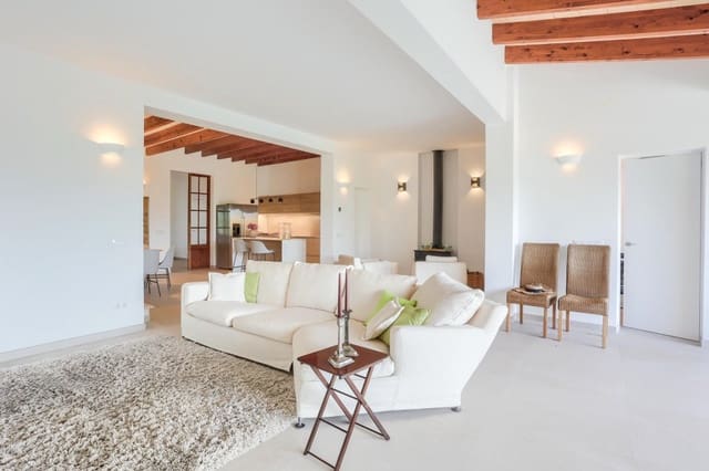 3 makuuhuone Omakotitalo myytävänä paikassa Llubí mukana uima-altaan 
autotalli - 1 320 000 € (Ref: 9528538)