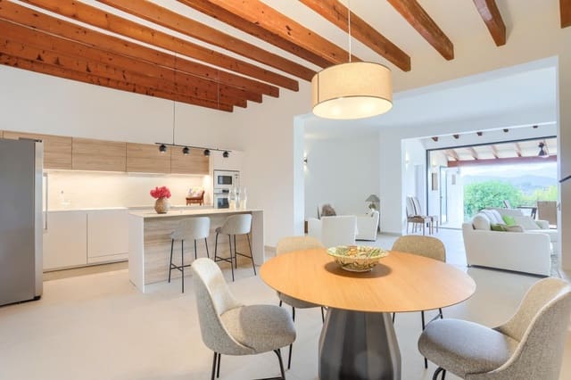 3 makuuhuone Omakotitalo myytävänä paikassa Llubí mukana uima-altaan 
autotalli - 1 320 000 € (Ref: 9528538)