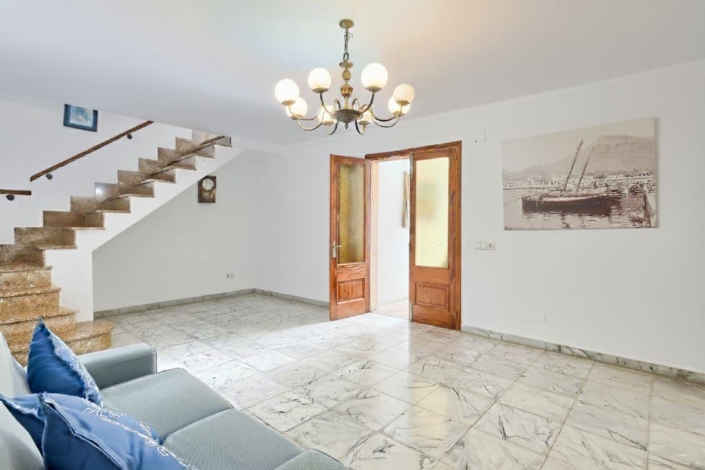 4 soveværelse Byhus til salg i Pollensa / Pollenca med garage - € 525.000 (Ref: 9528539)