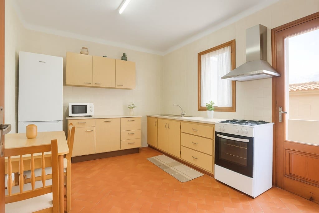 4 soveværelse Byhus til salg i Pollensa / Pollenca med garage - € 525.000 (Ref: 9528539)