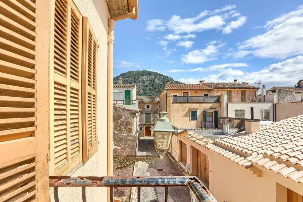 4 soveværelse Byhus til salg i Pollensa / Pollenca med garage - € 525.000 (Ref: 9528539)