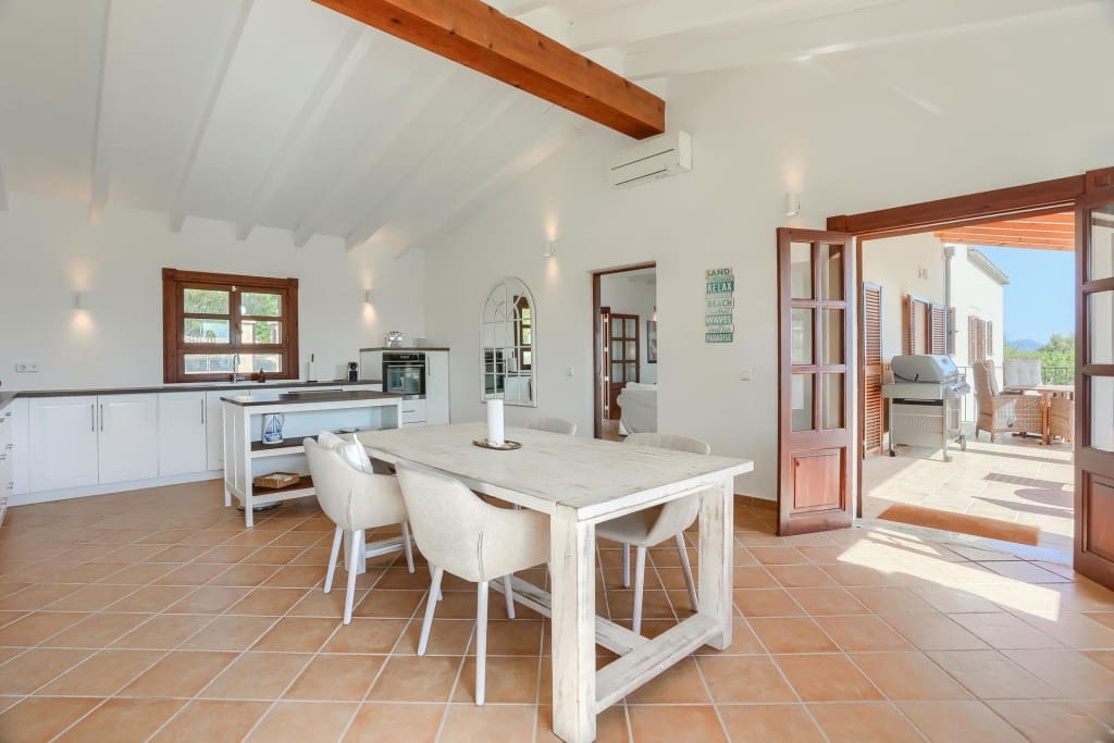 5 quarto Quinta/Casa Rural para venda em Manacor com piscina garagem - 2 395 000 € (Ref: 9528540)