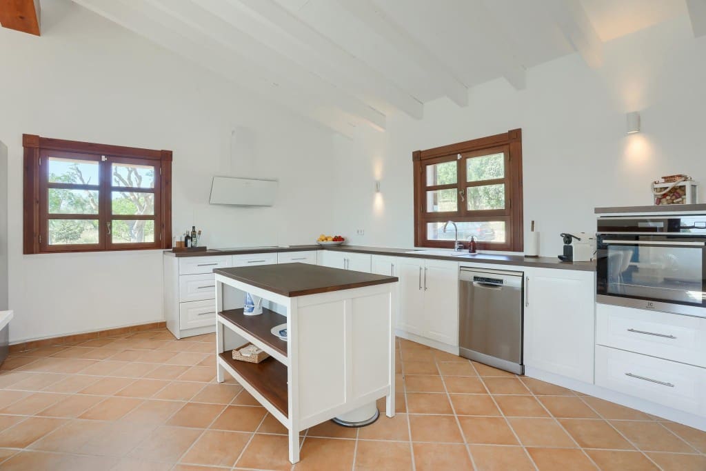 5 quarto Quinta/Casa Rural para venda em Manacor com piscina garagem - 2 395 000 € (Ref: 9528540)