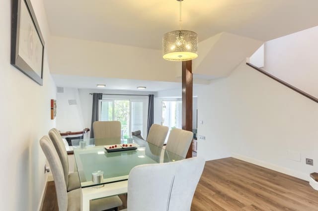 3 soverom Hus til salgs i Portals Nous, Calvià med svømmebasseng garasje - € 745 000 (Ref: 9528543)