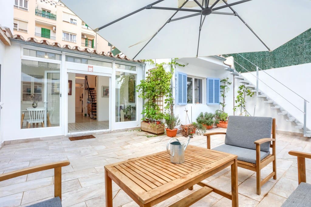 2 slaapkamer Huis te koop in Palma de Mallorca - € 749.000 (Ref: 9528545)