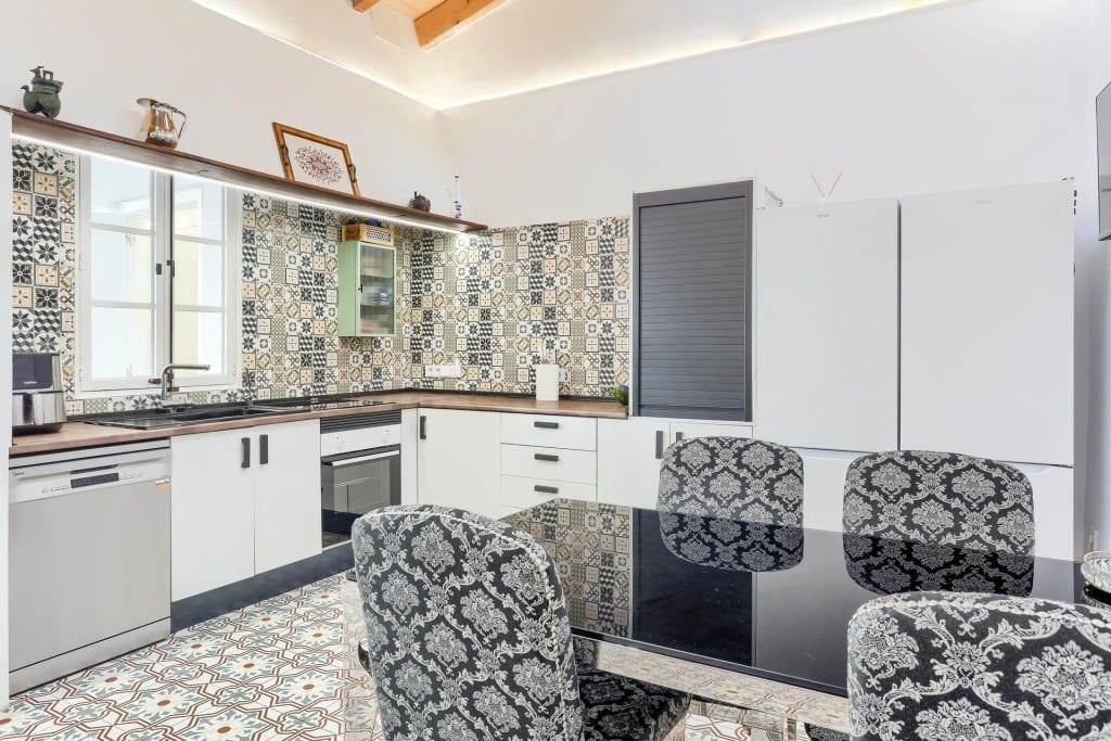 2 slaapkamer Huis te koop in Palma de Mallorca - € 749.000 (Ref: 9528545)