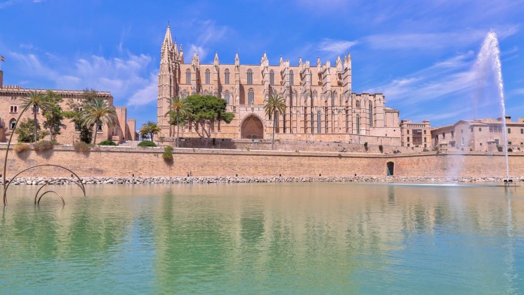 2 slaapkamer Huis te koop in Palma de Mallorca - € 749.000 (Ref: 9528545)