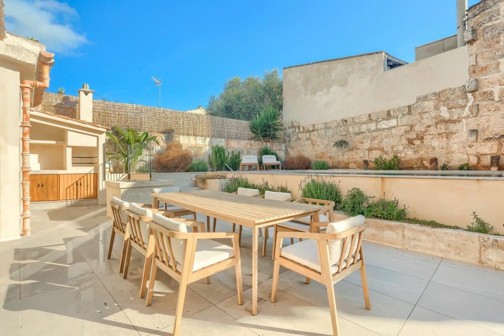 4 sovrum Hus till salu i Muro med pool garage - 1 100 000 € (Ref: 9528547)