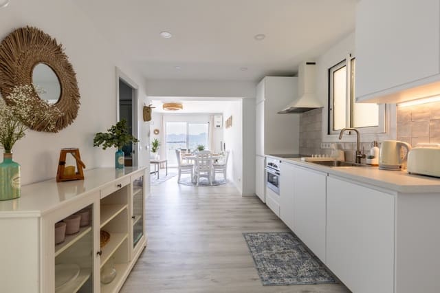 2 soverom Leilighet til salgs i Port de Pollença, Pollensa / Pollença - € 725 000 (Ref: 9528550)