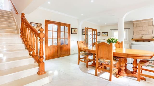 5 sypialnia Willa na sprzedaż w Pollensa / Pollença z basenem garażem - 1 425 000 € (Ref: 9528562)