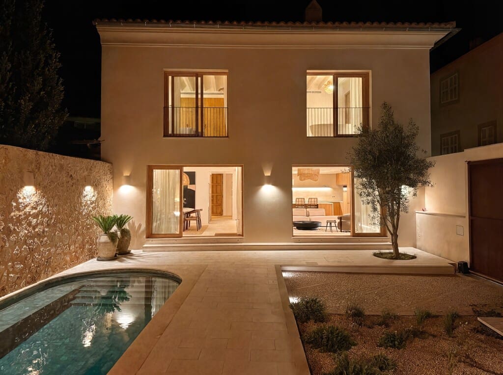 4 sypialnia Dom na sprzedaż w Muro z basenem garażem - 1 650 000 € (Ref: 9530076)