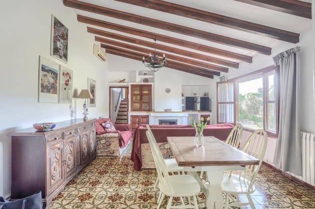 4 soverom Finca/Herregård til salgs i Port de Pollença, Pollensa / Pollença med svømmebasseng - € 1 200 000 (Ref: 9530079)