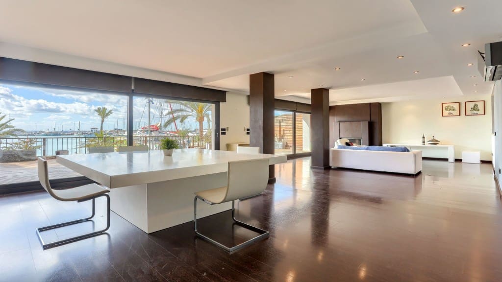 4 chambre Appartement à vendre à Puerto de Alcudia - 1 700 000 € (Ref: 9530080)